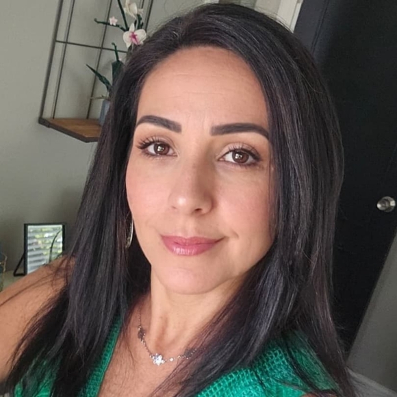 Meet your Posher, Jeana - Picture 1 of 1